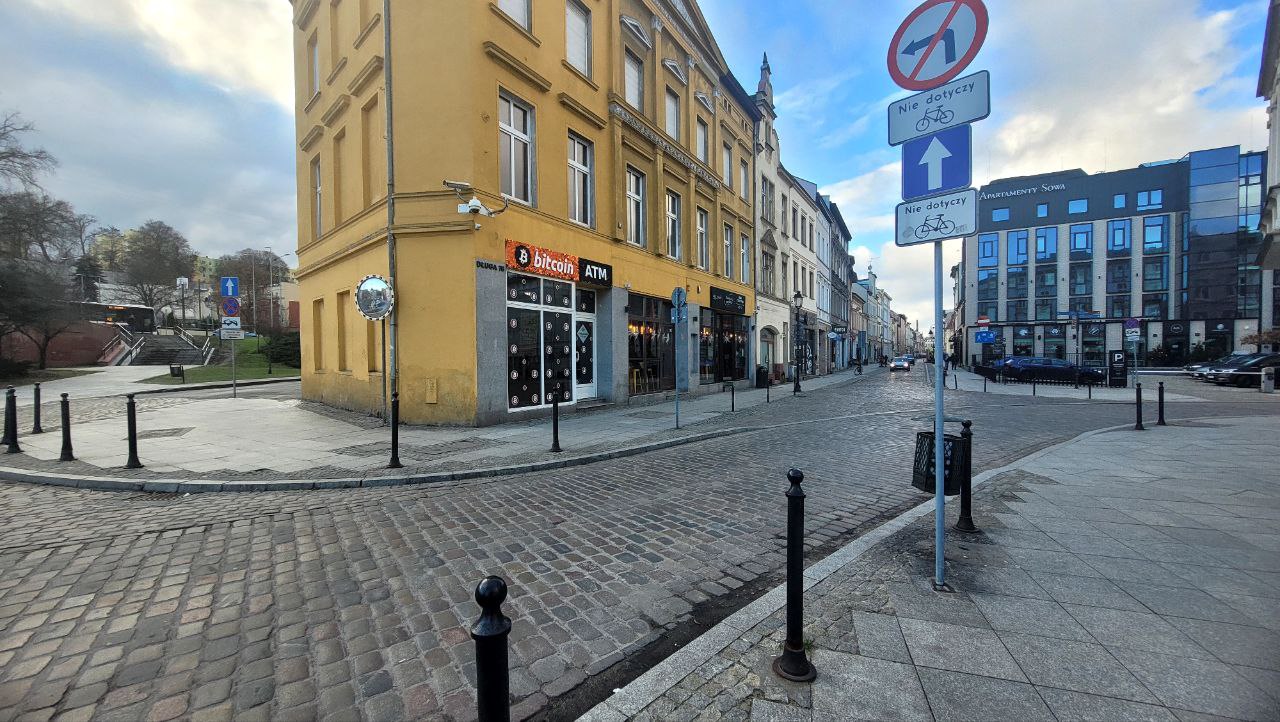 Bitomat Bydgoszcz przy ulicy Długiej, zdjęcie numer 5